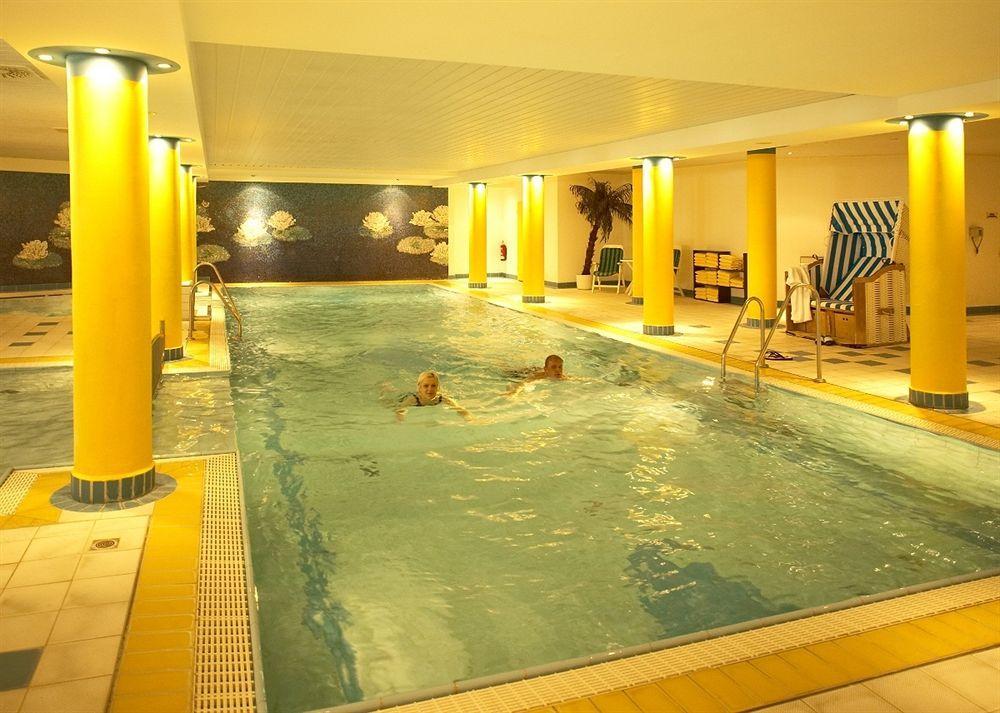 Strandhotel Seerose Kolpinsee Exterior photo